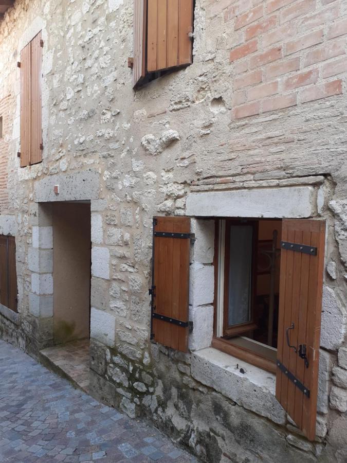 Petit Gite Des Augustins Monflanquin Bagian luar foto